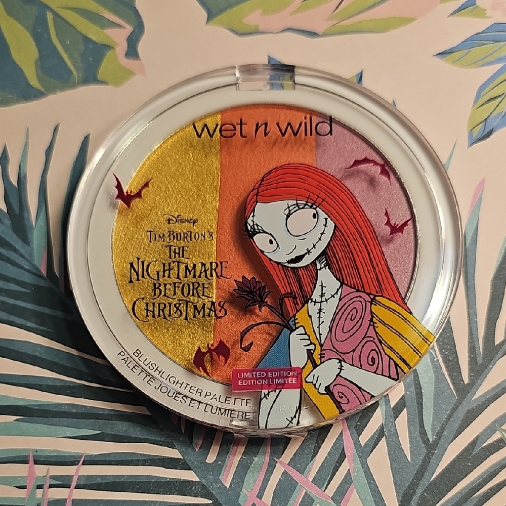 Wet n Wild The Nightmare Before Christmas Blushlighter Palette